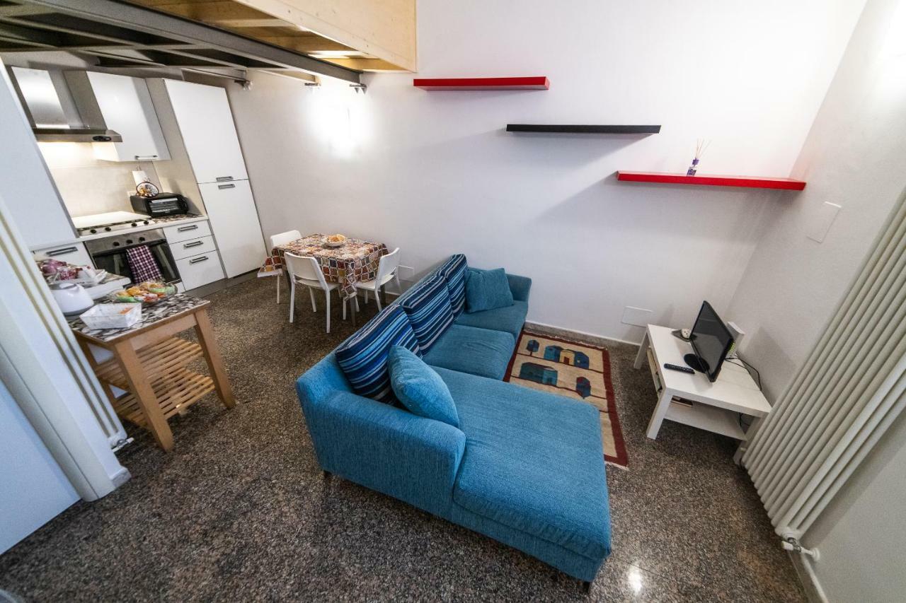 Ferienwohnung Anais' Loft- Osp. Sant'Orsola-Fiera Bologna Exterior foto